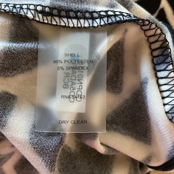 NWT Calvin Klein Black & Cream Sleeveless Jumpsuit Size 10 - Picture 8 of 9